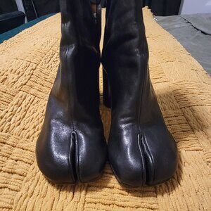 Maison Margiela Tabi Boots-Excellent Condition